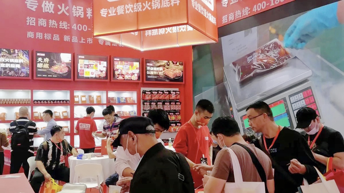漫味龍廚攜“開門紅”驚喜亮相南京展會(huì)，各底料產(chǎn)品贏得消費(fèi)者青睞